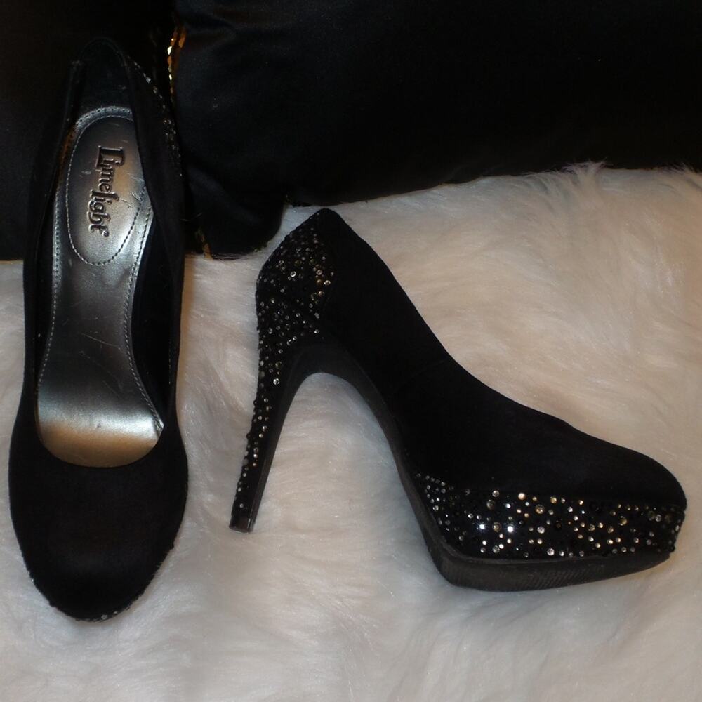 LIMELIGHT Diamond Studded Pump